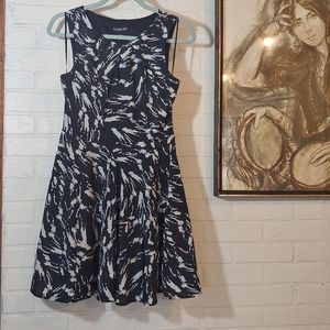 Express Make their heads turn